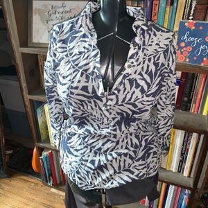 Columbia lightweight gorpcore split neck M sun protection blouse